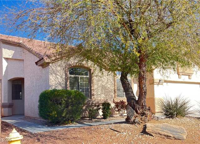 Property at 7515 Splashing Rock Dr, Las Vegas, NV 89131, 3 beds, 2 baths