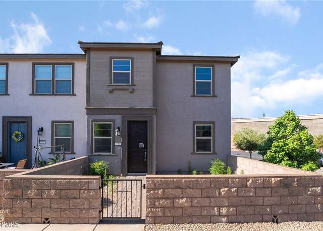 Property at 756 Sleeping City Ave, Henderson, NV 89015, 3 beds, 2.5 baths