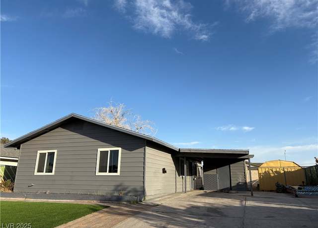 Property at 5194 Saratoga Dr, Las Vegas, NV 89120, 3 beds, 2 baths