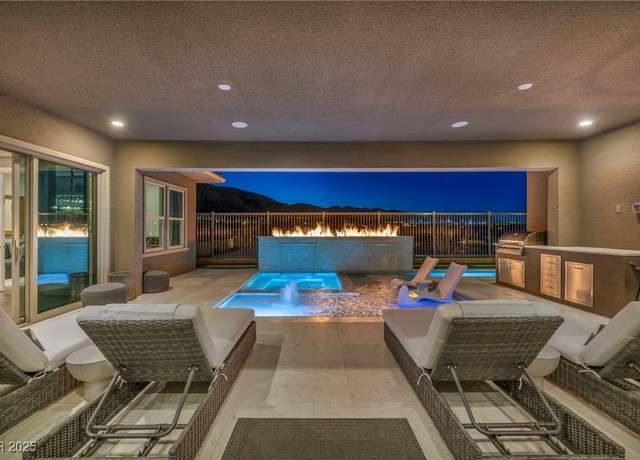 Property at 10096 Amethyst Hills St, Las Vegas, NV 89148, 2 beds, 2.5 baths
