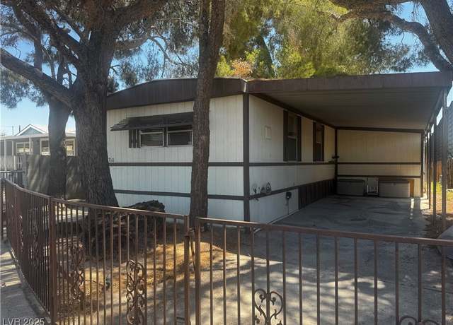 Property at 3310 Jewel Cave Dr, Las Vegas, NV 89122, 2 beds, 1 bath