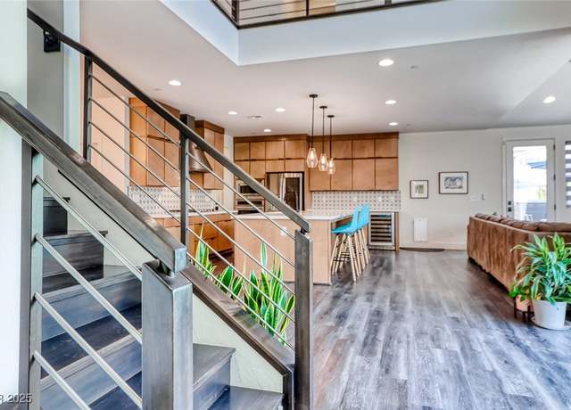 Property at 2637 Via Monet, Henderson, NV 89044, 4 beds, 3.5 baths