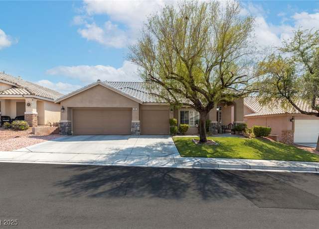 Property at 679 Great Dane Ct, Henderson, NV 89052, 4 beds, 2 baths