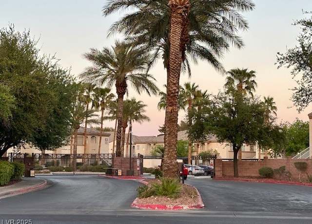 Property at 3400 Cabana Dr #1061, Las Vegas, NV 89122, 2 beds, 2 baths