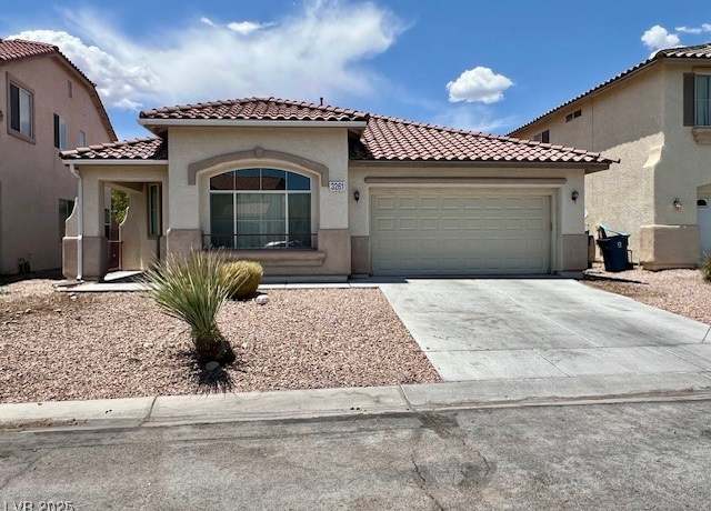 Property at 3261 Monaco Shores Dr, Las Vegas, NV 89117, 3 beds, 2 baths