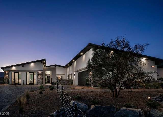 Property at 5725 N Conquistador St, Las Vegas, NV 89149, 4 beds, 3.5 baths