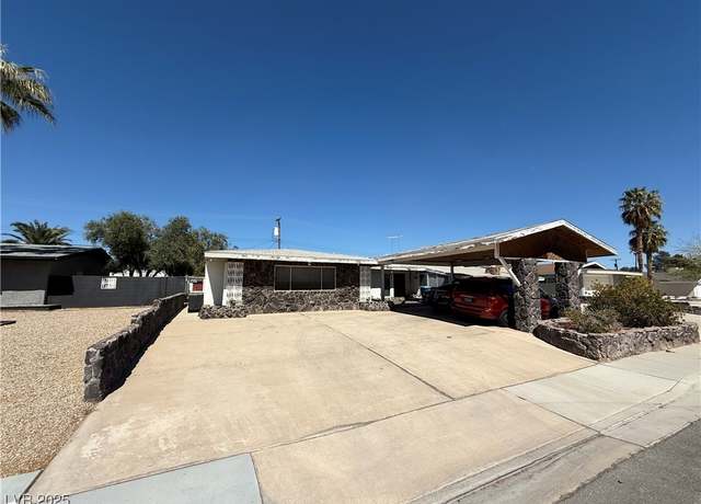 Property at 1674 Seneca Ln, Las Vegas, NV 89169, 4 beds, 2 baths