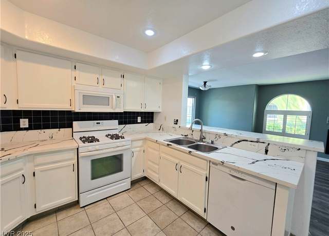 Property at 7950 W Flamingo Rd #1148, Las Vegas, NV 89147, 2 beds, 2 baths
