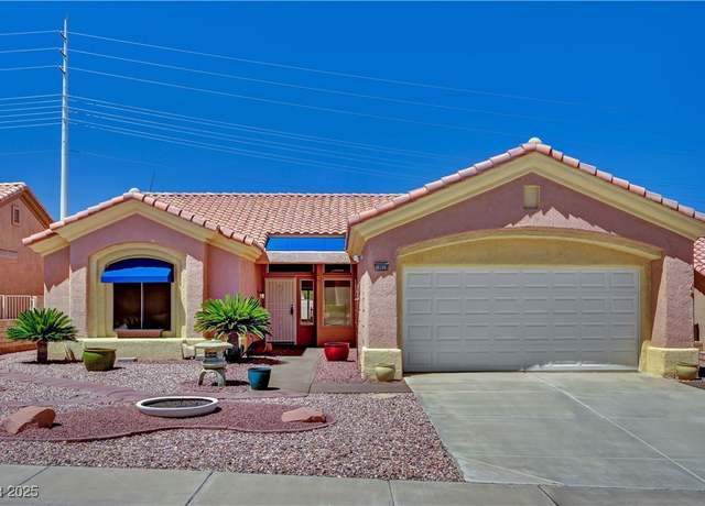 Property at 10020 Villa Ridge Dr, Las Vegas, NV 89134, 2 beds, 2 baths