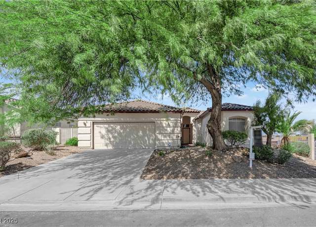 Property at 650 W Victory Rd, Henderson, NV 89015, 3 beds, 2.5 baths