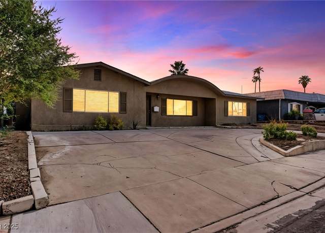 Property at 3131 Liberty Cir, Las Vegas, NV 89121, 4 beds, 3 baths