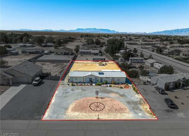 Property at 5521 Saddletree Rd, Pahrump, NV 89061, 4 beds, 2 baths