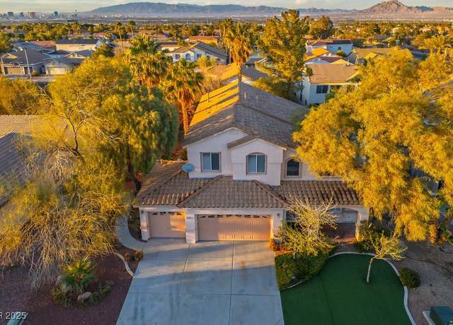 Property at 2204 Ambermill Ct, Henderson, NV 89052, 3 beds, 3 baths