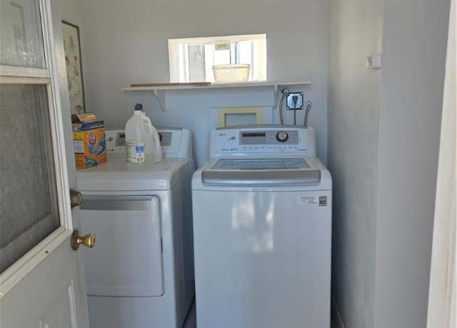 Property at 626 Kimberly Ave, Pahrump, NV 89060, 2 beds, 2 baths