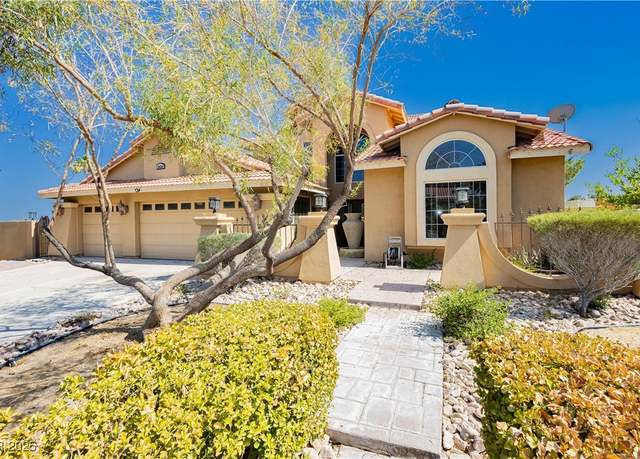 Property at 4620 N Tee Pee Ln, Las Vegas, NV 89129, 3 beds, 2.5 baths