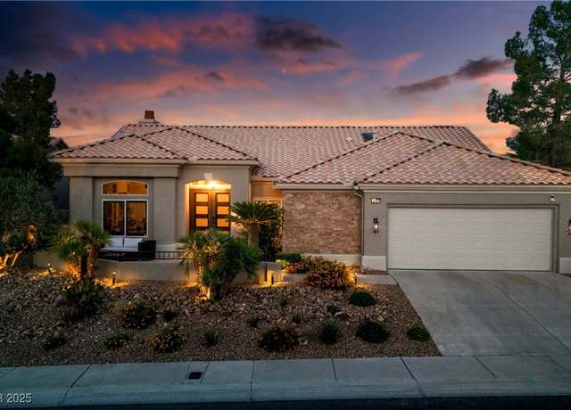 Property at 2820 High Range Dr, Las Vegas, NV 89134, 3 beds, 2.5 baths