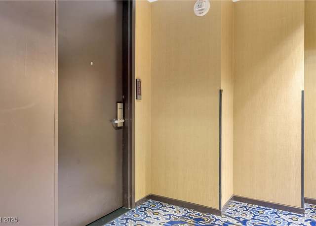 Property at 4381 W Flamingo Rd #38303, Las Vegas, NV 89103, 1 bath