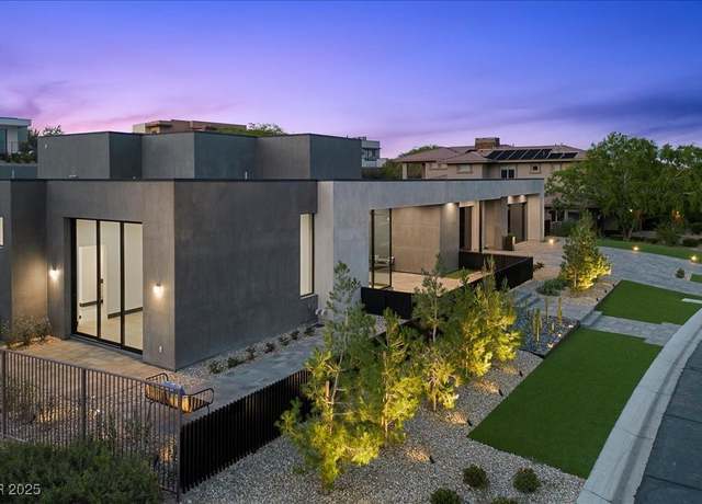 Property at 38 Skybird Ct, Las Vegas, NV 89135, 5 beds, 6.5 baths