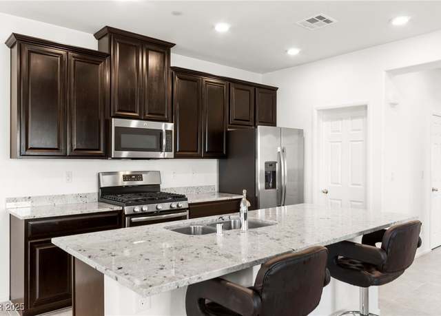 Property at 2495 Sunflower Days Ave #2052, North Las Vegas, NV 89031, 2 beds, 2.5 baths