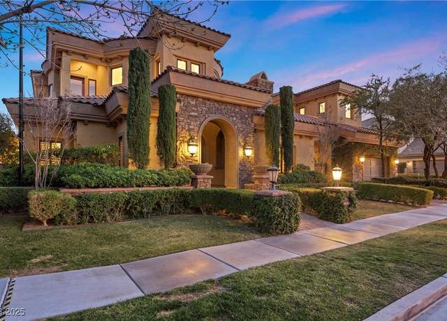 Property at 10923 Willow Heights Dr, Las Vegas, NV 89135, 5 beds, 5.5 baths