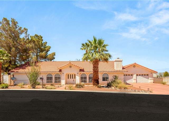 Property at 7110 La Cienega St, Las Vegas, NV 89119, 5 beds, 3 baths