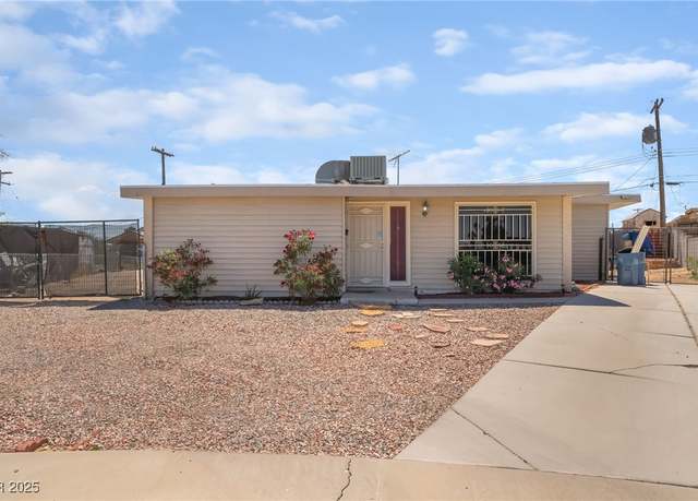 Property at 4691 Sun Valley Cir, Las Vegas, NV 89122, 2 beds, 1 bath