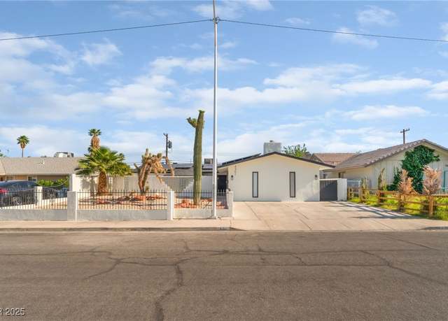Property at 4301 Fortune Ave, Las Vegas, NV 89107, 4 beds, 2 baths