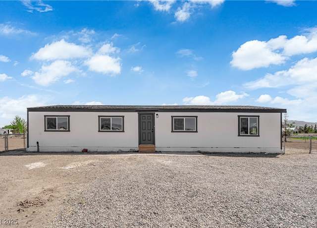 Property at 3301 Maple Rd, Pahrump, NV 89048, 3 beds, 2 baths