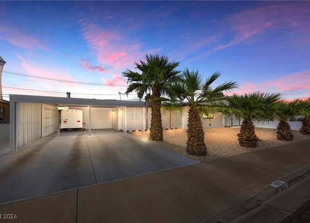 Property at 1800 S 7th St, Las Vegas, NV 89104, 3 beds, 2 baths