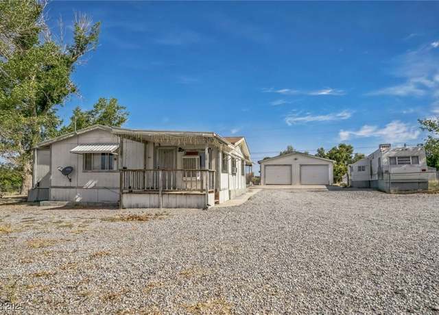Property at 960 Third St, Pahrump, NV 89048, 2 beds, 1 bath