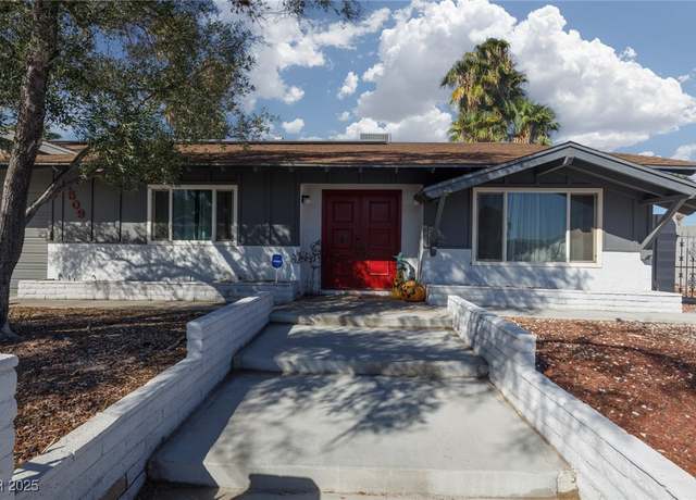 Property at 4509 Paseo Del Ray Dr, Las Vegas, NV 89121, 3 beds, 2.5 baths