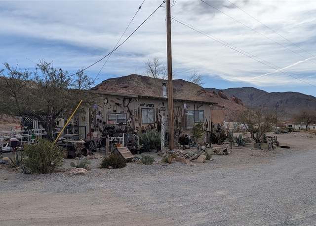 Property at 100 W Spruce St, Beatty, NV 89003, 1 bed, 1 bath