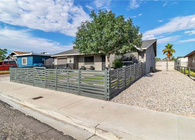 Property at 3682 Deer Creek Way, Las Vegas, NV 89115, 3 beds, 1 bath