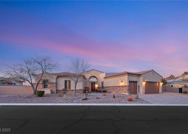 Property at 7670 Frittata Ave, Las Vegas, NV 89113, 4 beds, 3.5 baths