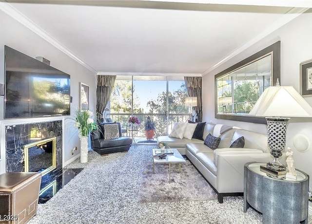 Property at 730 S Royal Crest Cir #424, Las Vegas, NV 89169, 2 beds, 2 baths
