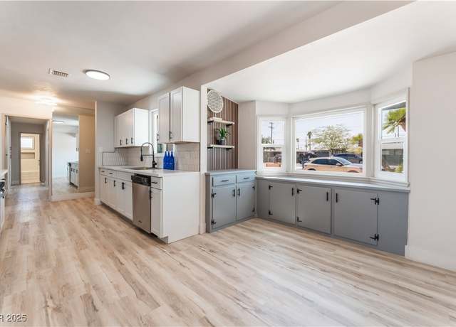 Property at 1202 Arrowhead Ave, Las Vegas, NV 89106, 4 beds, 2 baths