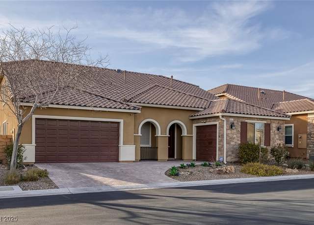 Property at 6021 Vista Clara St, Las Vegas, NV 89148, 3 beds, 3.5 baths