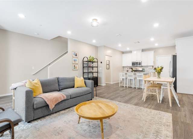 Property at 6239 Milford Sound St, Las Vegas, NV 89148, 3 beds, 2.5 baths