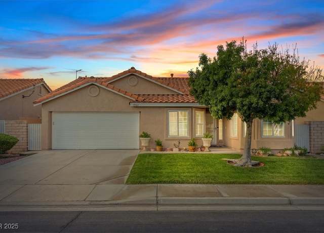 Property at 7962 Kinsella Way, Las Vegas, NV 89147, 3 beds, 2 baths