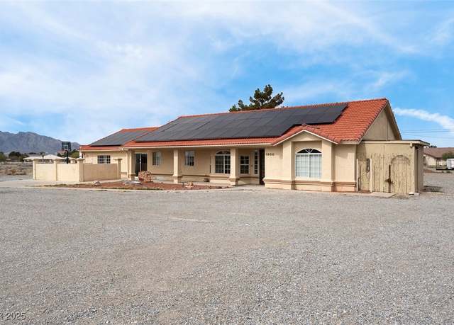 Property at 1800 Red Rock Dr, Pahrump, NV 89048, 5 beds, 3 baths
