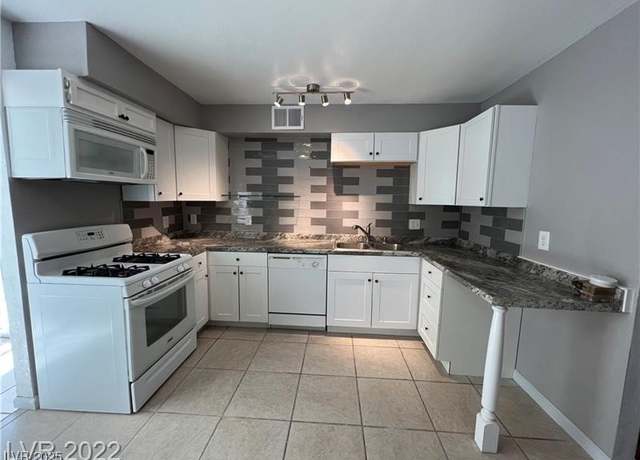 Property at 3911 Torsby Pl, Las Vegas, NV 89119, 4 beds, 2 baths