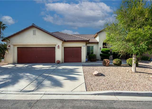 Property at 5016 Wayfaring Tree Ave, Las Vegas, NV 89131, 3 beds, 3 baths