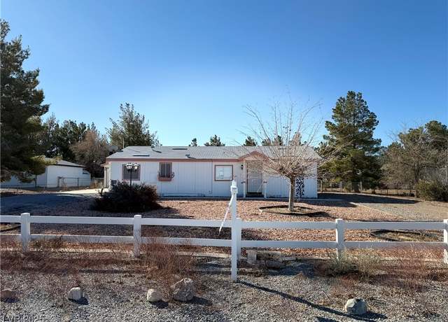 Property at 2431 Manitoba St, Pahrump, NV 89048, 3 beds, 2 baths