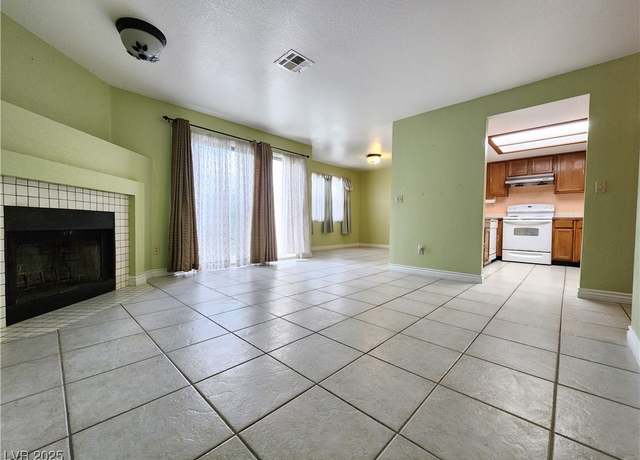 Property at 6250 W Flamingo Rd #135, Las Vegas, NV 89103, 2 beds, 2 baths