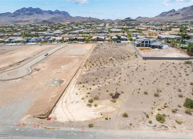 Property at 467 Mission Dr, Henderson, NV 89002