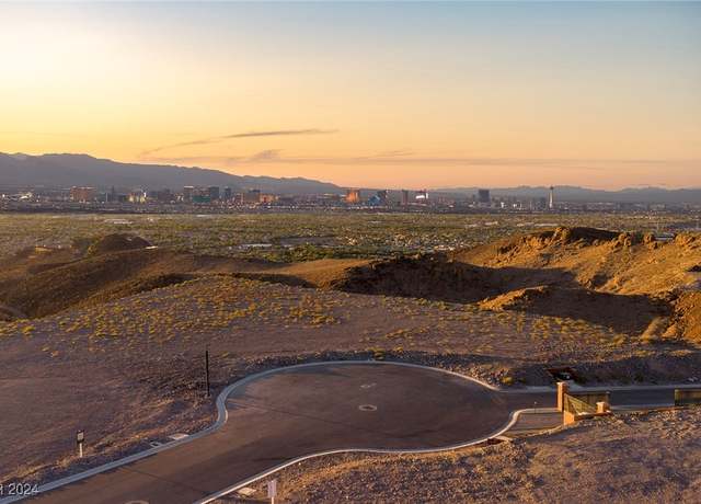 Property at 673 Dragon Point Dr, Henderson, NV 89012