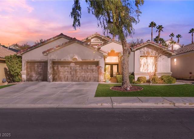 Property at 1312 Rolling Sunset St, Henderson, NV 89052, 3 beds, 2.5 baths