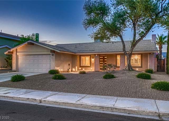 Property at 6316 Bluejay Way, Las Vegas, NV 89146, 3 beds, 2 baths