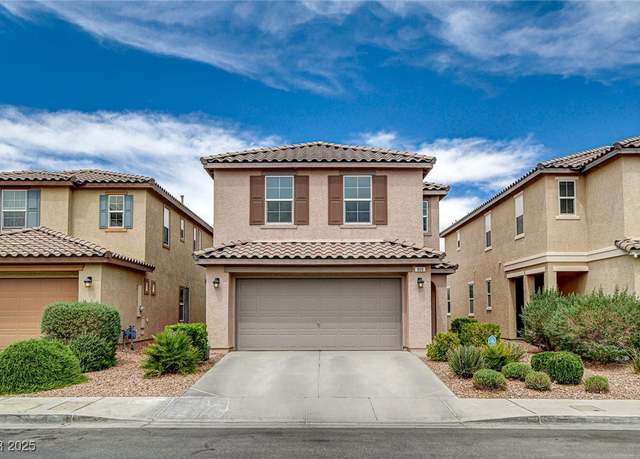 Property at 900 Harbor Ave, Henderson, NV 89002, 3 beds, 2.5 baths