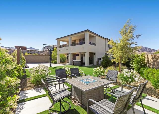 Property at 12413 Alpenglow Ct, Las Vegas, NV 89138, 4 beds, 3 baths